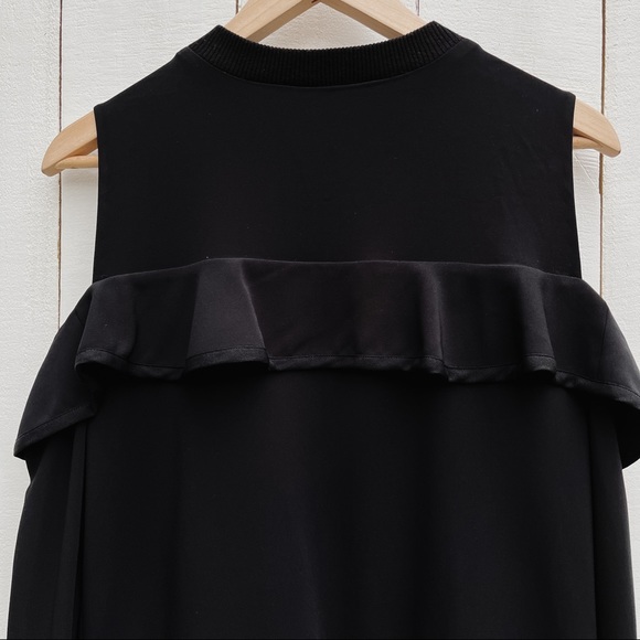 A.L.C. Lindsey Ruffle Cold Shoulder Top Black Women’s 0 - Picture 12 of 16